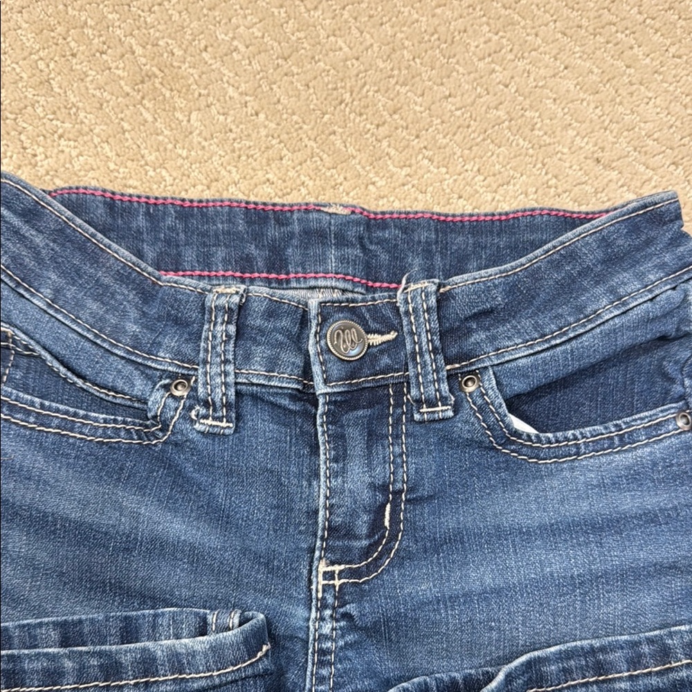 Wrangler girls riding jeans - Picture 3 of 6